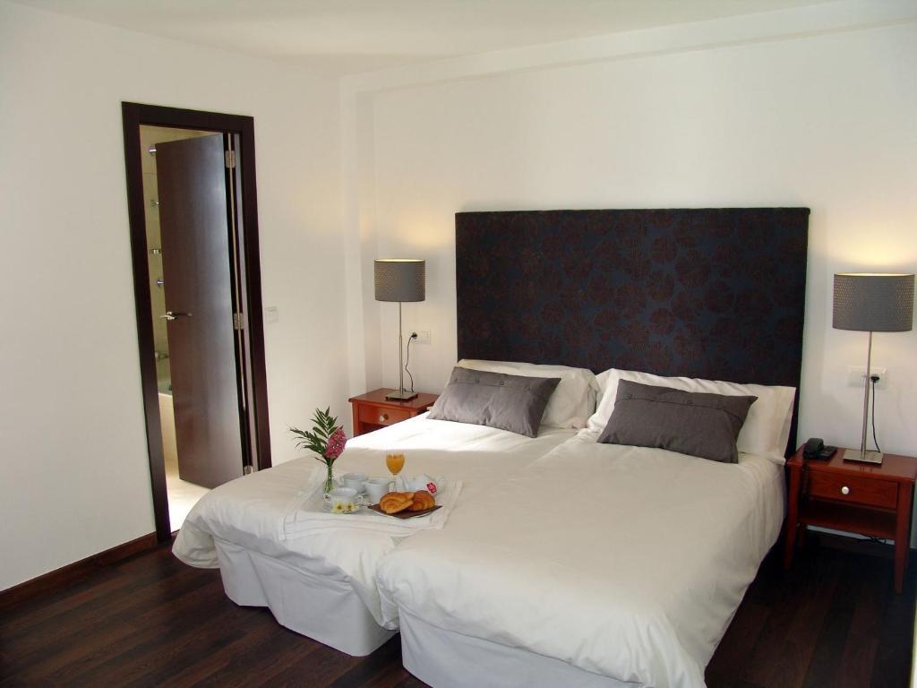 Hotel Badain Lafortunada Room photo